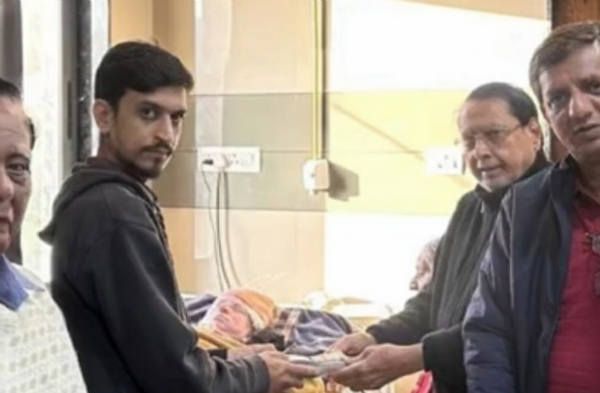 પૂજા બારોટની સારવાર માટે ધ્વનિ સંગીત પરિવારની આર્થિક સહાય