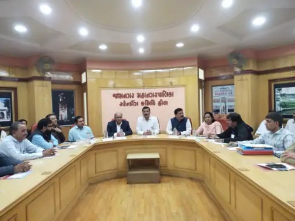 સ્ટેન્ડિંગ કમિટી બેઠક