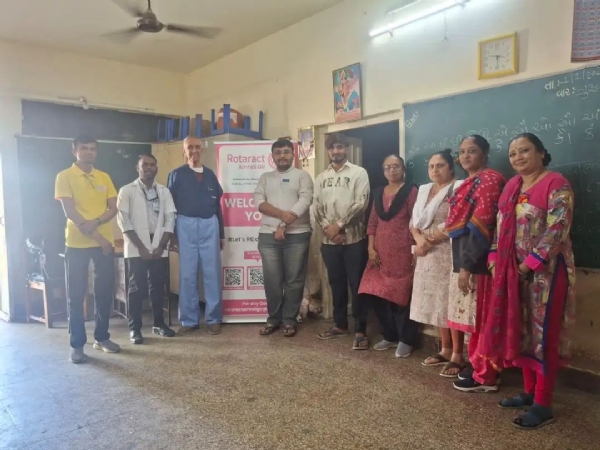 રોટરી ક્લબ ઓફ અમરેલી ગીર દ્વારા ૫૫૦૦થી વધુ વિદ્યાર્થીઓની આંખની તપાસ રોટરી ક્લબ ઓફ અમરેલી ગીર દ્વારા ૫૫૦૦થી વધુ વિદ્યાર્થીઓની આંખની તપાસ