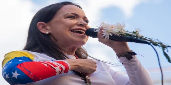 નોબેલ પુરસ્કાર વિજેતા મચાડો એ કહ્યું કે, વેનેઝુએલાના નેતૃત્વ માટે ગોન્ઝાલેજ વધુ સારી પસંદગી છે