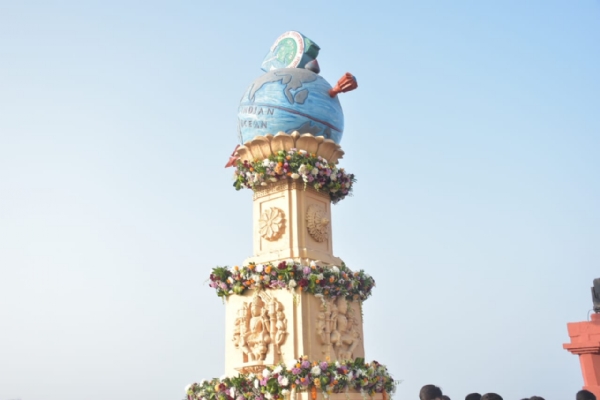 સોમનાથ મંદિરમાં આવેલો બાણસ્તંભ ભારતની વૈજ્ઞાનિક દૃષ્ટિ, ભૂગોળીય