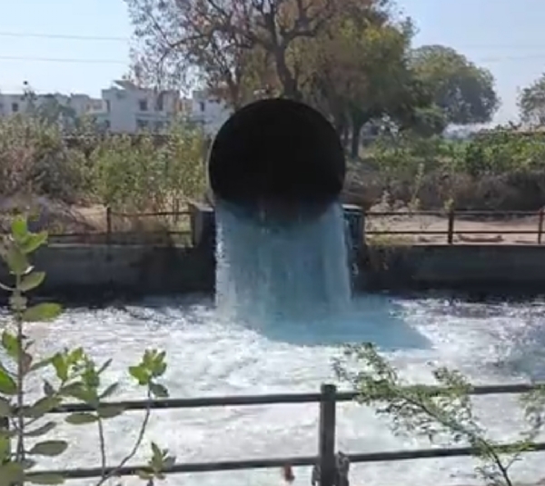 પાટણના સિદ્ધિ સરોવર માટે ₹895.63  લાખની પીવાના પાણીની પાઇપલાઇન નાખવા માટે ગ્રાન્ટ મંજૂર કરવામાં આવી