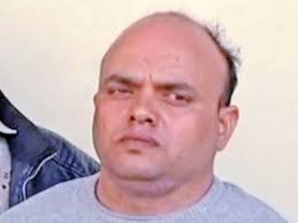 સાબરમતી સેન્ટ્રલ જેલમાં પાક કામના કેદી કુખ્યાત ગુનેગાર વિશાલ ગોસ્વામી પાસેથી આઇફોન અને એક કીપેડ ફોન મળ્યો