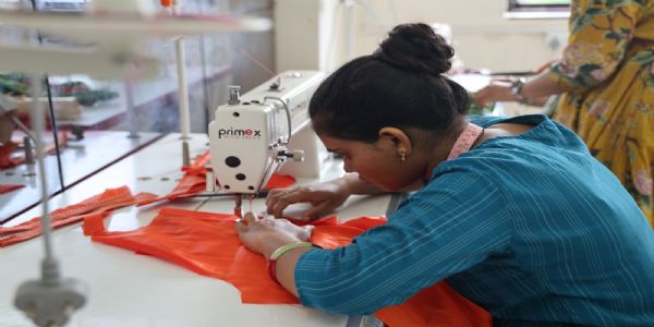 સોમનાથ મંદિરના માધ્યમથી 363 મહિલાઓને વર્ષે 9 કરોડની રોજગારી