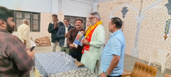 વેરાવળ ખારવા સમાજના આગેવાનો વેરાવળ ખારવા સમાજના આગેવાનો