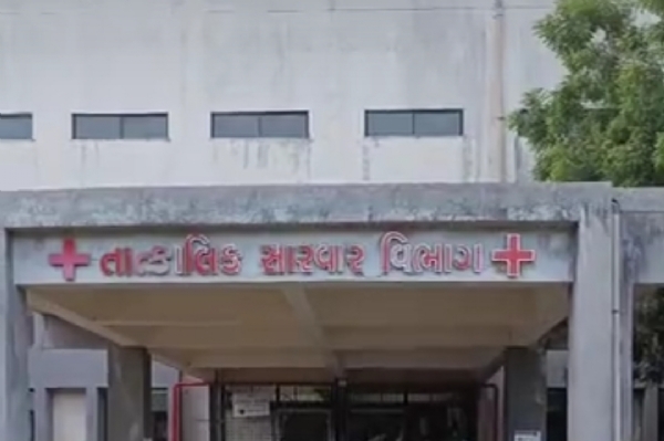 ધારપુર સિવિલ હોસ્પિટલમાં અધૂરા માસે જન્મેલા જોડિયા બાળકોને નવજીવન