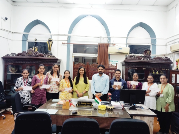 જૂનાગઢમાં બહાઉદ્દીન સરકારી વિનયન કોલેજના