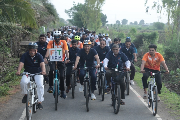 Youth to share health message by cycling with Asian Games medalists in Varanasi
