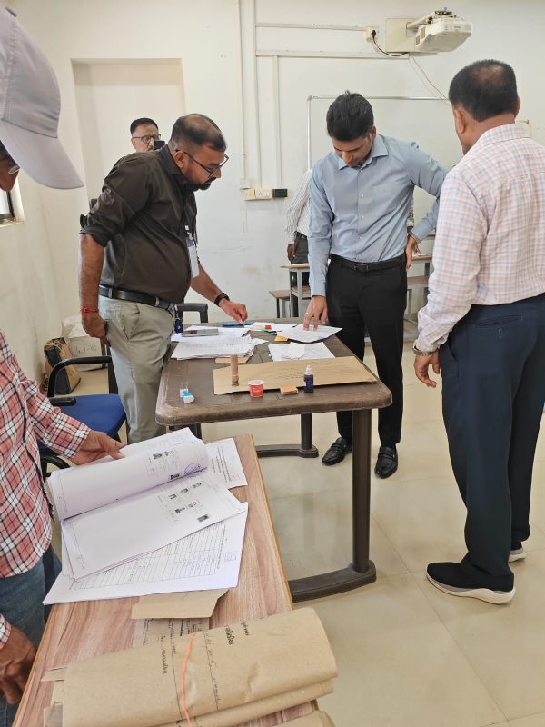 કલેક્ટરે મુલાકાત લીધી
