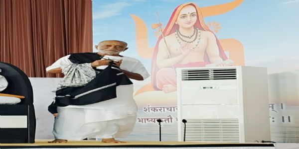 ભારત એટલે માત્ર નકશો નહીં, ‘ભારત પુરુષ’ છે : મોરારિબાપુ