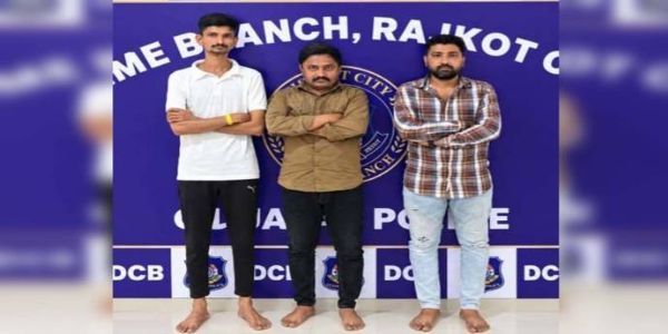 રાજકોટમાં શેરબજારમાં નુકસાન વેઠનાર ભાણેજે જ રૂ. 11 લાખની લૂંટનું તરકટ રચ્યું