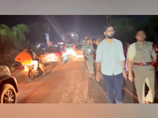 માતાનામઢ ખાતે ફૂટ પેટ્રોલિંગ