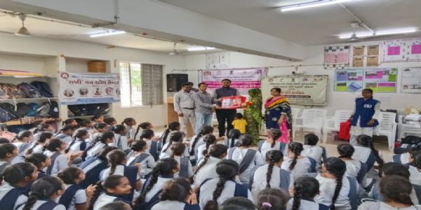 ફૂલસરની સરકારી હાઈસ્કૂલમાં આંતરરાષ્ટ્રીય દીકરી દિવસની ઉજવણી