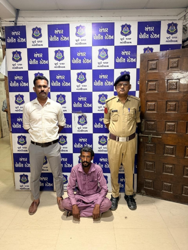 અંજાર મંદિર ચોરી કેસનો આરોપી