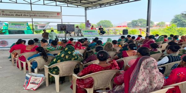ભાવનગરના અવાણીયા ખાતે મહિલા ખેડૂતોને, પ્રાકૃતિક ખેતી અને ગૃહઉદ્યોગની તાલીમ અપાઈ