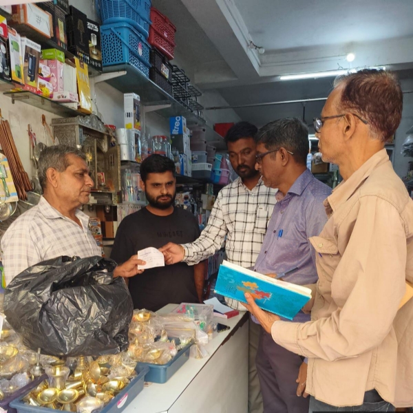 રાણાવાવમાં  પ્રતિબંધિત  પ્લાસ્ટિક  સામે  નગરપાલિકા  અને  જીપીસીબી  દ્વારા  સંયુક્ત  કાર્યવાહી  કરાઈ.