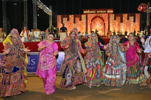 ગાંધીનગર કલ્ચર ગરબા