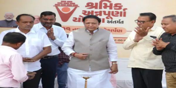 સિદ્ધપુર જીઆઇડીસી ખાતે શ્રમિક અન્નપૂર્ણા યોજનાનું નવું ભોજન કેન્દ્ર શરૂ, શ્રમિકોને રૂ. 5માં મળશે પૌષ્ટિક ભોજન