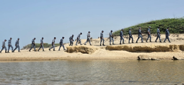 મરીન કમાન્ડો દ્વારા પેટ્રોલિંગ કરાઈ