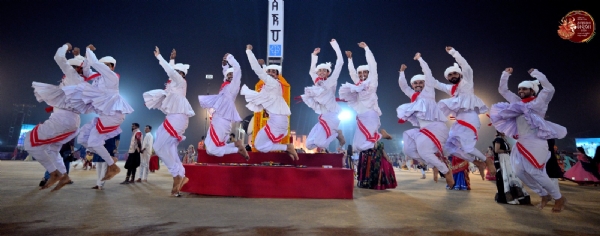 કલ્ચરલના ગરબામાં છઠ્ઠા નોરતે