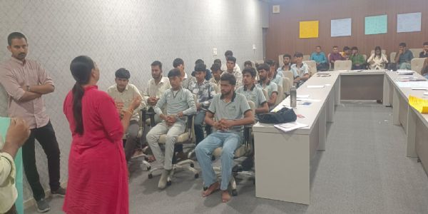 આઈ.ટી.આઈ. જામનગર ખાતે પ્રશિક્ષકો માટે પાંચ દિવસીય 