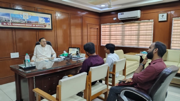 પોરબંદર  મહાનગરપાલિકા  દ્વારા  શાળા-કોલેજ  સહિતના  જાહેર  સંકુલોમાં  શ્વાન  પ્રવેશ  અટકાવવા  સઘન  ચકાસણી.