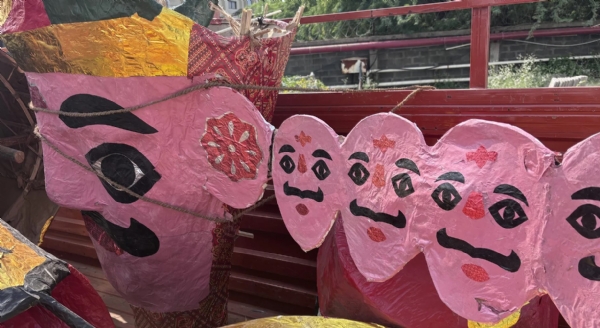 Preparations in full swing for burning of 60 feet tall Ravana at Bhadaj Temple in Ahmedabad Preparations in full swing for burning of 60 feet tall Ravana at Bhadaj Temple in Ahmedabad