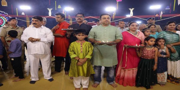 વેરાવળ સમસ્ત ખારવા સમાજ – સાગરપુત્ર ફાઉન્ડેશન દ્વારા આયોજિત ભવ્ય રંગીલો રાસોત્સવ યોજાયો