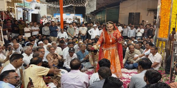 કોલવડામાં મા લાલઘરની 500 વર્ષ જૂની પરંપરાગત સગડી,શ્રદ્ધા,આસ્થા અને લોકસંસ્કૃતિનો અનોખો સંગમ