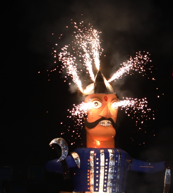 Chief Minister Bhupendra Patel burns Ravan at Thaltej in Ahmedabad