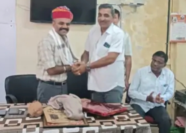 સિદ્ધપુર TDO વિજયસિંહ પરમારની માંગરોળ ખાતે બદલી, તાલુકા પંચાયતમાં વિદાય સમારંભ યોજાયો