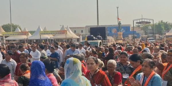પ્રથમ જ્યોતિર્લિંગ સોમનાથ મહાદેવ મંદિર ખાતે શ્રદ્ધા અને ભક્તિનો અનોખો માહોલ