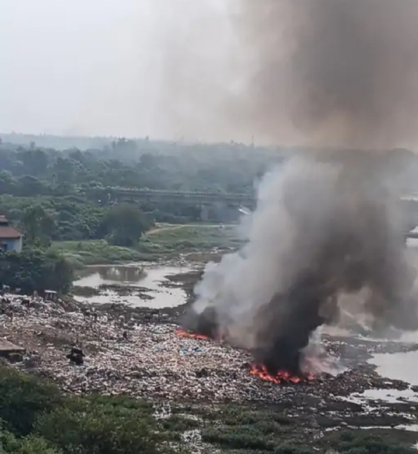 Fire at Antaliya Dumping Site Fire at Antaliya Dumping Site