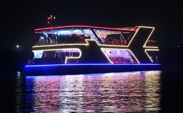 Construction of a new and larger Ekta Cruise on the Narmada River at a cost of Rs 16 crores for river tourism for tourists at Ektanagar Construction of a new and larger Ekta Cruise on the Narmada River at a cost of Rs 16 crores for river tourism for tourists at Ektanagar