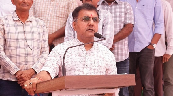 કોડિનાર તાલુકાના અરણેજ