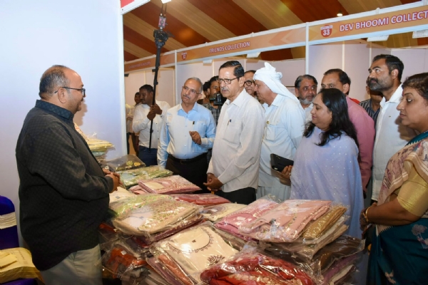 ગાંધીધામ સ્વદેશી મેળાનું આયોજન