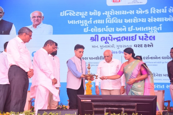 Gift of state-of-the-art health services Chief Minister inaugurates health projects worth over Rs 500 crore - Khatam Muhurat