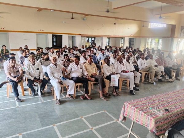 ગીરગઢડા તાલુકાના ગામોમાં ગીરગઢડા તાલુકાના ગામોમાં