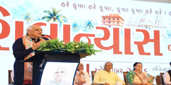 સુરતના કોસમાડા ખાતે રૂ.125 કરોડના ખર્ચે નિર્માણ પામનાર ‘ઇસ્કોન વરાછા મંદિર’નો ભવ્ય શિલાન્યાસ અને સત્કાર સમારોહ યોજાયો