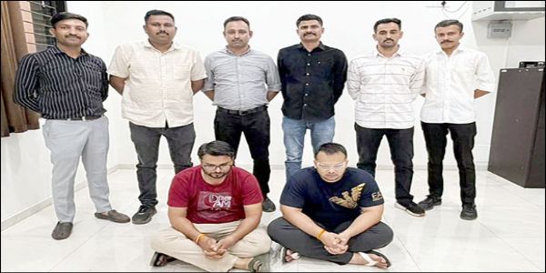 રાજકોટમાં નિવૃત્ત મહિલા તબીબને ‘ડિજિટલ અરેસ્ટ’ કરી મળેલા રૂ.૫૮.૫૦ લાખ ટ્રાન્સફર કરનાર અમદાવાદના બે કારખાનેદારની ધરપકડ