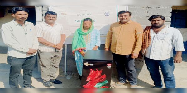 દિવ્યાંગજનોને સ્વરોજગારીની નવી રાહ: ઘરઘંટી બની આર્થિક આત્મનિર્ભરતાનું સાધન, ત્રણ ગામોમાં સહાયનું વિતરણ