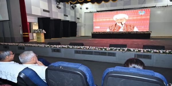 ભાજપા પ્રદેશ અધ્યક્ષએ ગાંધીનગર ટાઉનહોલ ખાતે કિસાન સન્માન નિધિ 24મા હપ્તા વિતરણ લાઈવ નિહાળ્યું