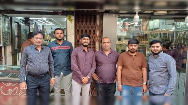રાજકોટના સોની વેપારીઓ રાજકોટના સોની વેપારીઓ