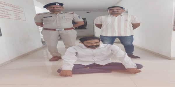 રૂ. 22.70 લાખના વિશ્વાસઘાત અને છેતરપિંડીના ગુનામાં ગણતરીની કલાકોમાં આરોપીને ઝડપી પાડતી પાલીતાણા રૂરલ પોલીસ