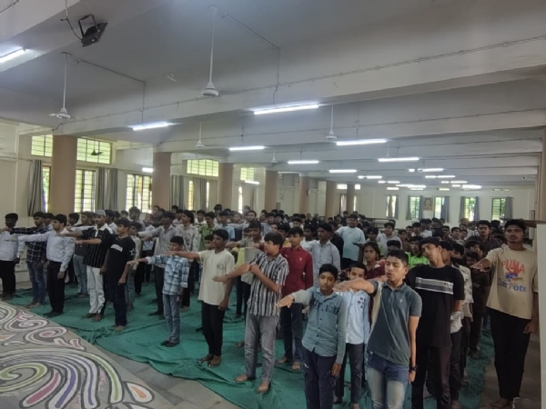 ઓલ્ફ્રેડ હાઇસ્કુલ ખાતે કાર્યક્રમ યોજાયો
