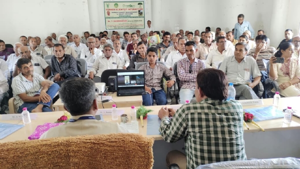 તાલાલા ખાતે વૈજ્ઞાનિક–ખેડૂત સંવાદ કાર્યક્રમ યોજાયો