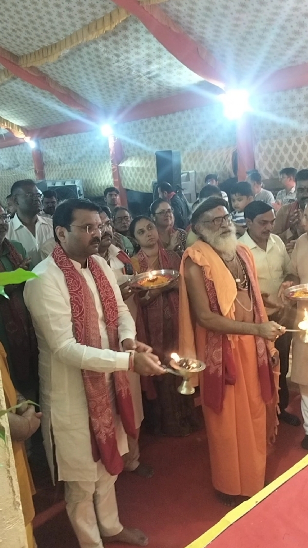 માતાનામઢ પદયાત્રી સેવા કેમ્પ