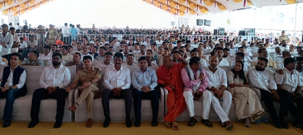 ભરૂચમાં વિકાસ સેવા જ્યોતિ યાત્રા કાર્યક્રમમાં  સેવાભાવ અને રાષ્ટ્રભાવનાનો સંદેશ જોવા મળ્યો