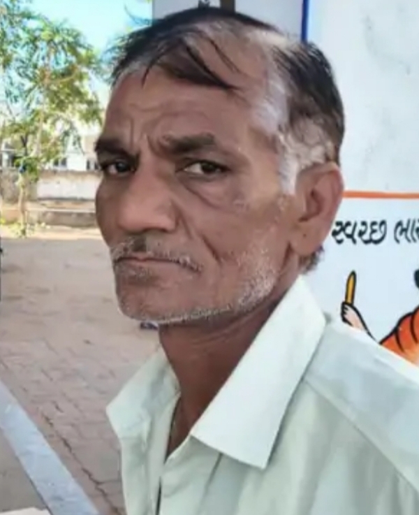 હારીજ ST ડેપોના કેશિયર તરીકે ફરજ બજાવતા 54 વર્ષીય મહેન્દ્રસિંહ ઠાકોરનું હાર્ટ એટેકથી મોત. હારીજ ST ડેપોના કેશિયર તરીકે ફરજ બજાવતા 54 વર્ષીય મહેન્દ્રસિંહ ઠાકોરનું હાર્ટ એટેકથી મોત.
