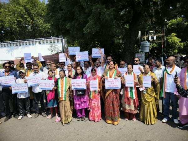 કોંગ્રેસ પક્ષ દ્વારા વિરોધ
